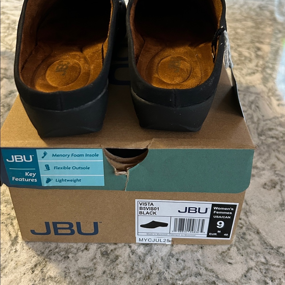 JBU Black “Vista” clogs - Picture 6 of 7